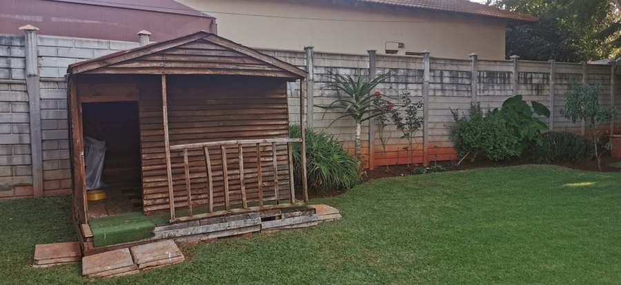 3 Bedroom Property for Sale in Safari Gardens North West